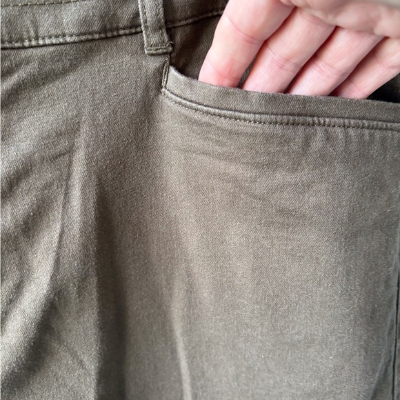 Loft High Rise Straight Olive Green Pants Size 16 Cotton Blend Teacher School - Picture 7 of 12